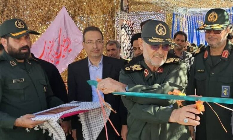 _رونمایی_ _سامانه_‌_های_ _سیار_ _درمانی_ _نیروی_ _دریایی_ _سپاه_ _در_ _شیراز_