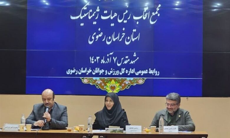 قهر مدیر‌کل با حضور یک کاندیدای غیرقانونی در جلسه ژیمناستیک!