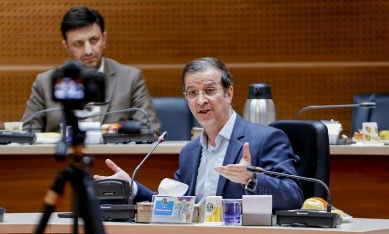 منوریل قم هنوز تایید دستگاه‌های نظارتی را ندارد