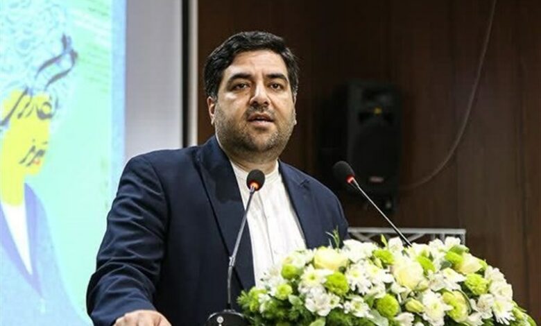 نقش تبریز در هنر نگارگری و تقویت این هنر اصیل مشهود است
