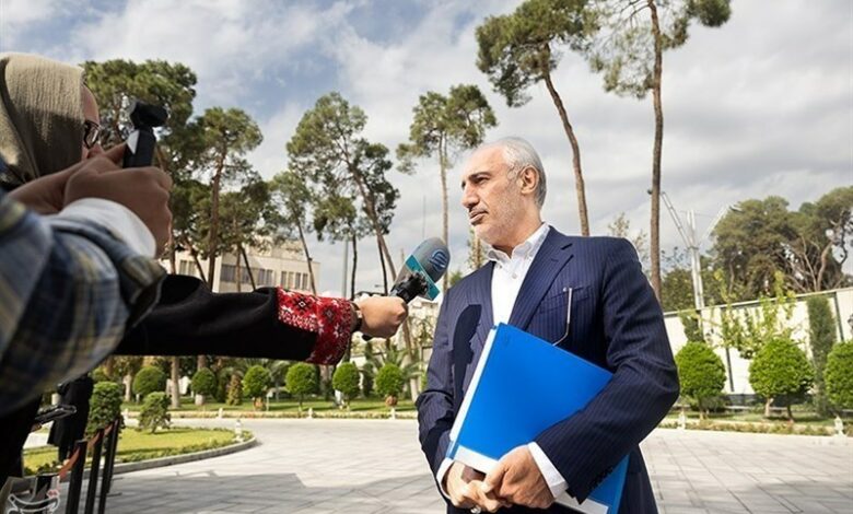 پیش‌بینی 400 همت برای بازپرداخت بدهی‌ها در سال آینده