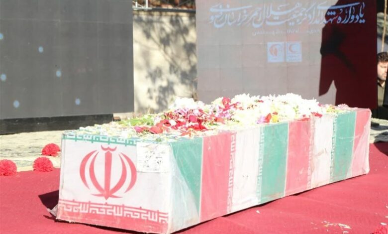 پیکر مطهر 3 شهید گمنام استان ایلام را عطرآگین می‌کند
