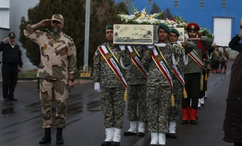 پیکر مطهر 4 شهید گمنام دفاع مقدس وارد تبریز شد + تصاویر