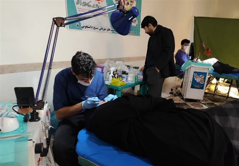 500 لب خندان هدیه روز دانشجوی دانشجویان جهادگر در کرمانشاه
