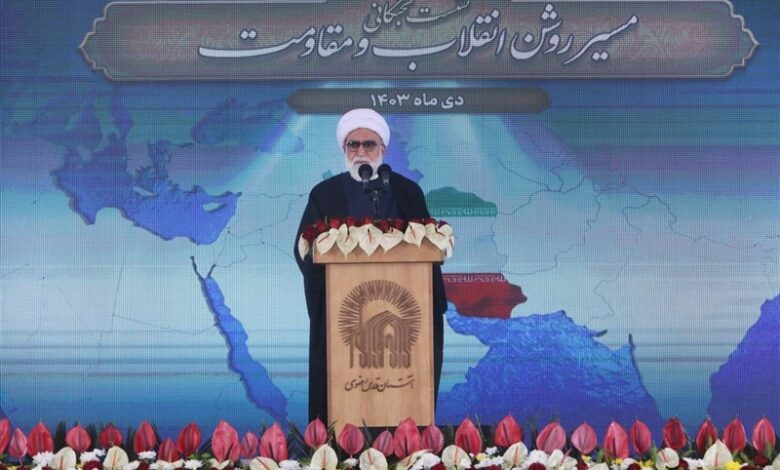 اتحاد ملی و جهاد تبیین رمز مقابله با تفرقه افکنی‌دشمن است