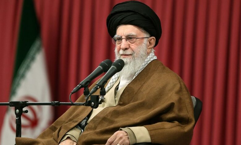 امام خامنه‌ای: تصور دشمن بر پایان مقاومت کاملاً اشتباه است