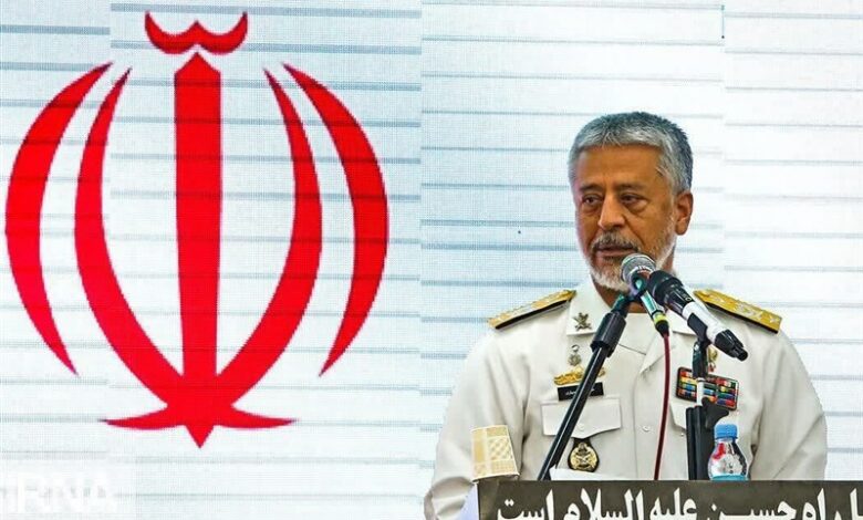 امیر سیاری:بحث جنگ با مذاکره و سازش حل و فصل نمی‌شود