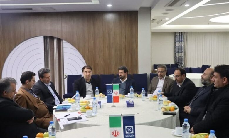 انتقاد استاندار همدان از تبلیغات سنتی برای توسعه گردشگری