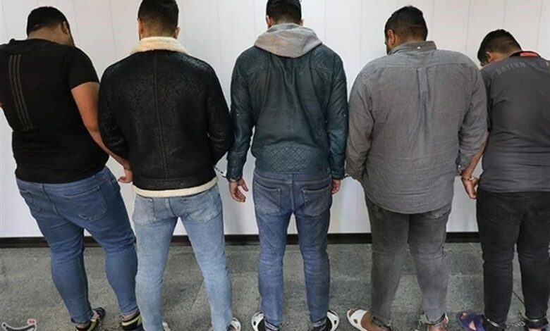 انهدام باند جعل حرفه‌ای در استان همدان/ بازداشت 5 متهم