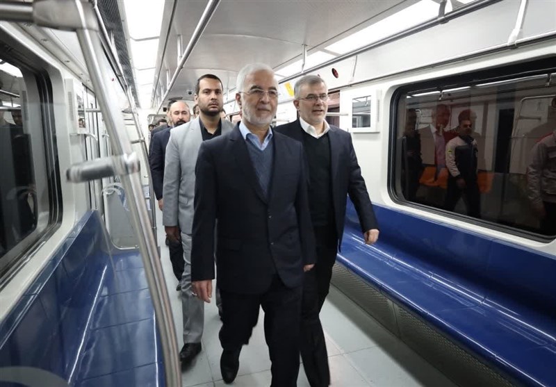 بازدید وزیر کشور از خط 2 قطار شهری کرج