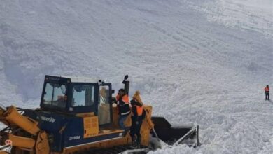 بازگشایی راه 40 روستای دلفان/ محور 60 روستا مسدود است
