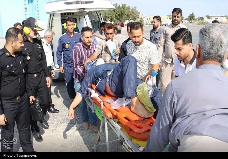 بالگرد نیروی دریایی ارتش نجات‌بخش مصدومان حادثه رانندگی