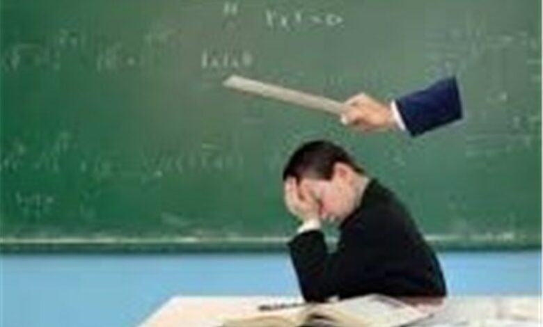 برخورد قانونی با معلم خاطی در تنبیه بدنی دانش‌آموز مهرانی