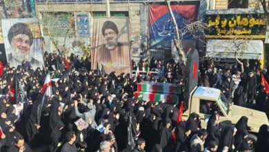 تشییع 14 شهید گمنام در اجتماع سوگواران فاطمیون در مشهد