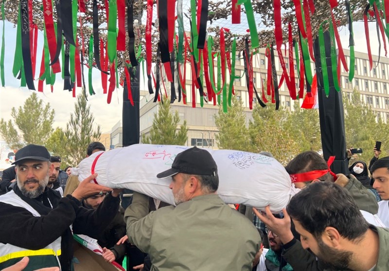 تشییع و تدفین شهید گمنام در دانشگاه علوم پزشکی البرز