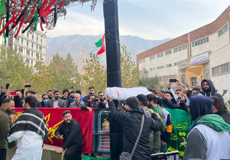 تشییع و تدفین شهید گمنام در دانشگاه علوم پزشکی البرز