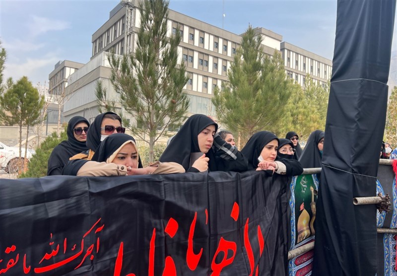 تشییع و تدفین شهید گمنام در دانشگاه علوم پزشکی البرز