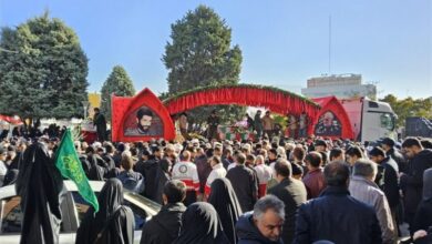 تشییع پیکر مطهر 8 شهید گمنام در کرج + تصاویر