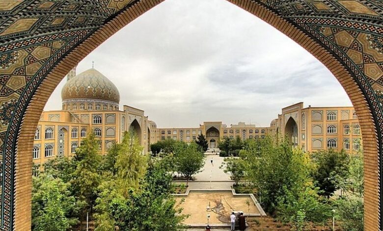 تعطیلی دروس سطوح عالی و خارج حوزه‌ علمیه قم در روز دوشنبه