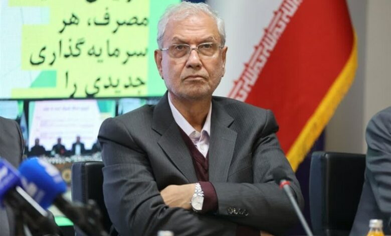 ربیعی: در برهه‌ای حساس هستیم/ باید گفت‌وگوی همه‌جانبه کنیم