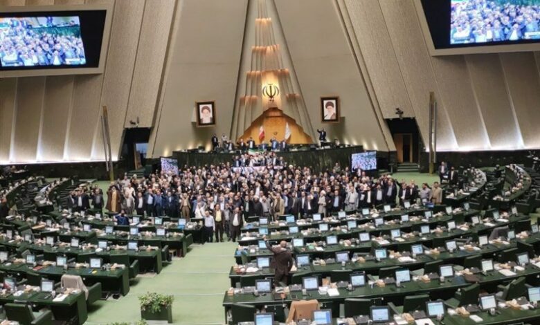 سعیدی: انتظار می‌رود وزرا به مجلس پاسخگو باشند