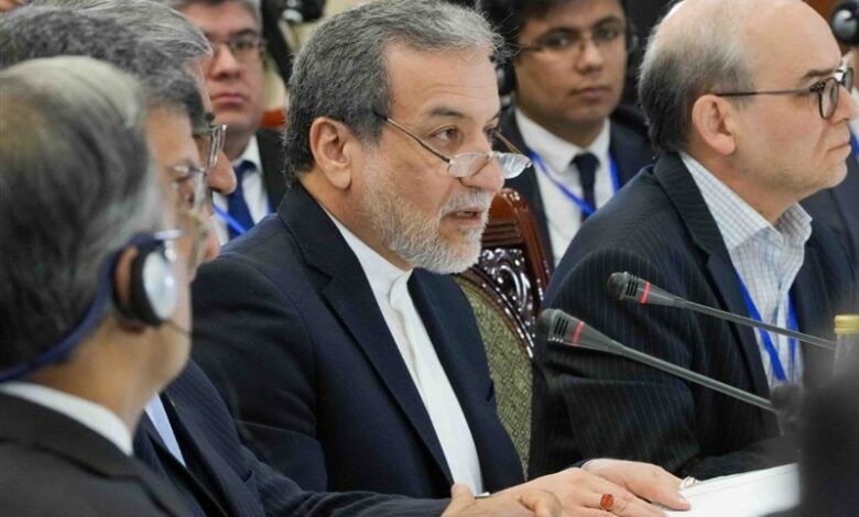 عراقچی: جهان به تحرک‌ تروریست‌ها در سوریه واکنش نشان دهد