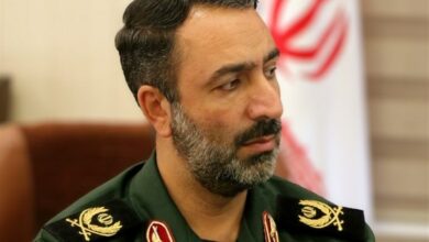 قانع نبودن به روند حرکت موجود لازمه پیشرفت است