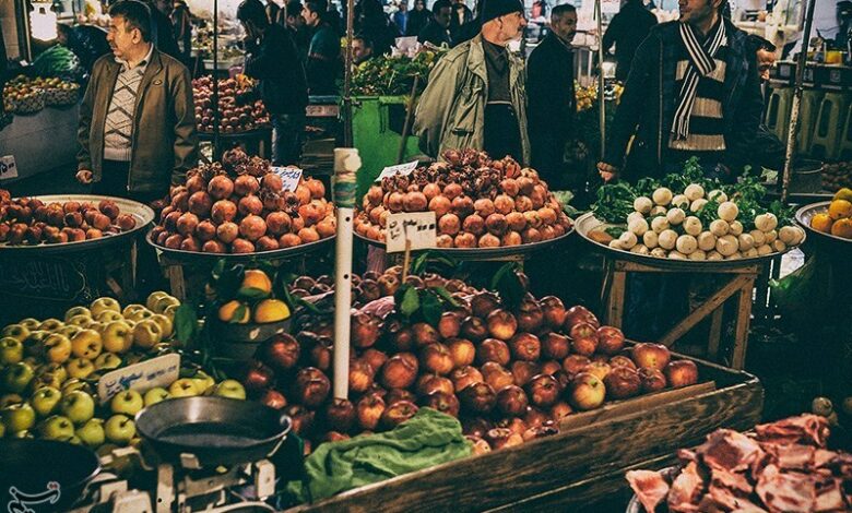 قیمت‌های بازار نشانی از کنترل گرانی ندارد؛ کسبه رحم کنند