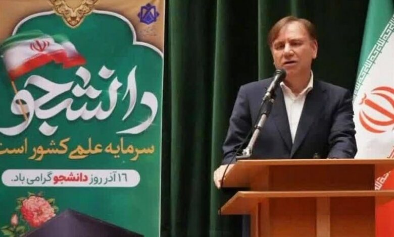 مدیران ادارات پذیرای انتقادات سازنده دانشجویان باشند