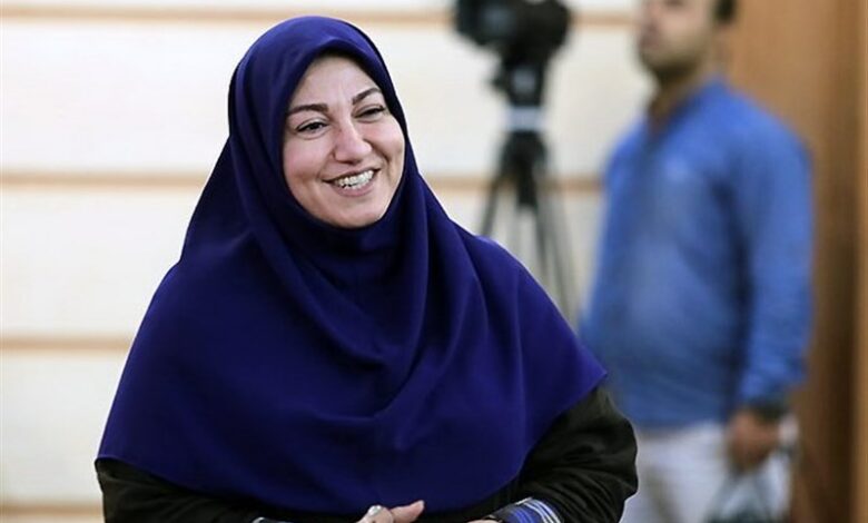 میرسیدی: نباید به هر خبر و تولید محتوایی تن بدهیم