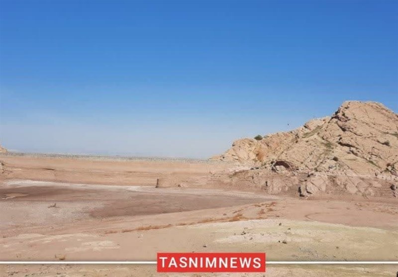 ناترازی نگران‌کننده‌‌ منابع آب در قم‌؛ خطر جیره‌بندی آب!