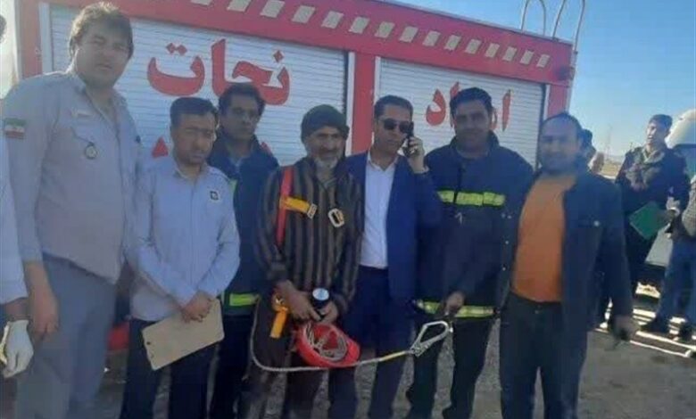 نجات معجزه‌آسای مردی از عمق چاه 180 متری در تربت‌جام