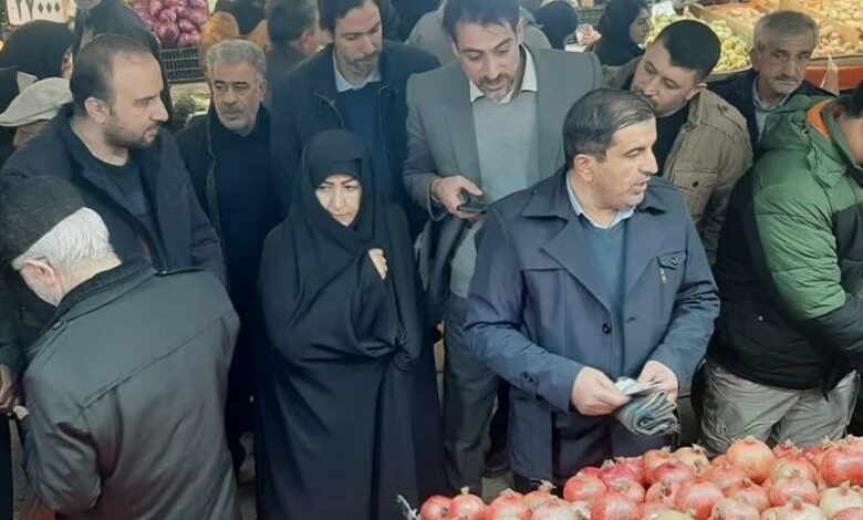 نظارت مشترک مسئولان بر بازار شب یلدای همدان