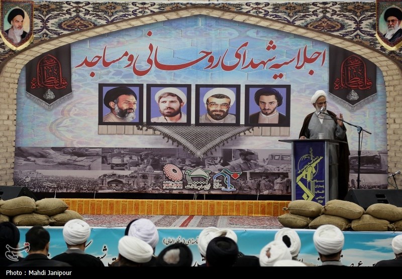 نماینده ولی فقیه در سپاه: مدارا با دشمن خلاف قرآن است