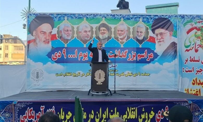 نیکزاد: آمریکا راهبرد اشتباهی را علیه ایران در پیش گرفت‌