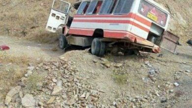 واژگونی مینی‌بوس در جاده نکا با 23 مصدوم