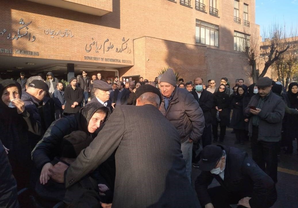 وداع دانشگاهیان شریف با چهره‌ ماندگار ریاضی ایران