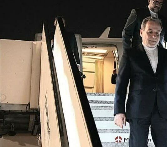 وزیر امور خارجه وارد مشهد شد
