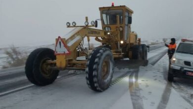 10 خودرو گرفتار در راه‌های کاشان نجات پیدا کرد