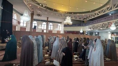 استقبال پرشور بانوان آران و بیدگلی از اعتکاف+فیلم