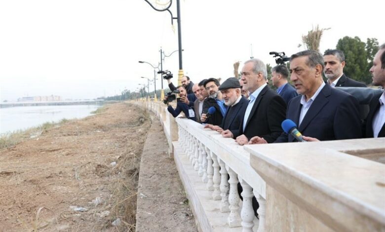 انتقاد رئیس جمهور از بی‌توجهی به رونق گردشگری‌ در ساحل کارون