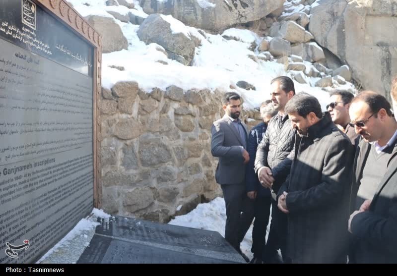 بازدید استاندار همدان از مجموعه تفریحی-توریستی گنج‌نامه