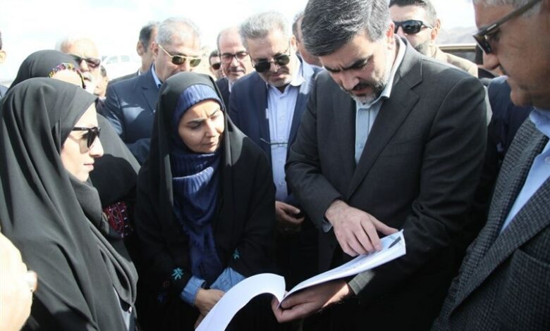 بازدید وزیر راه و شهرسازی از محور فنوج ـ تنگه سرحه