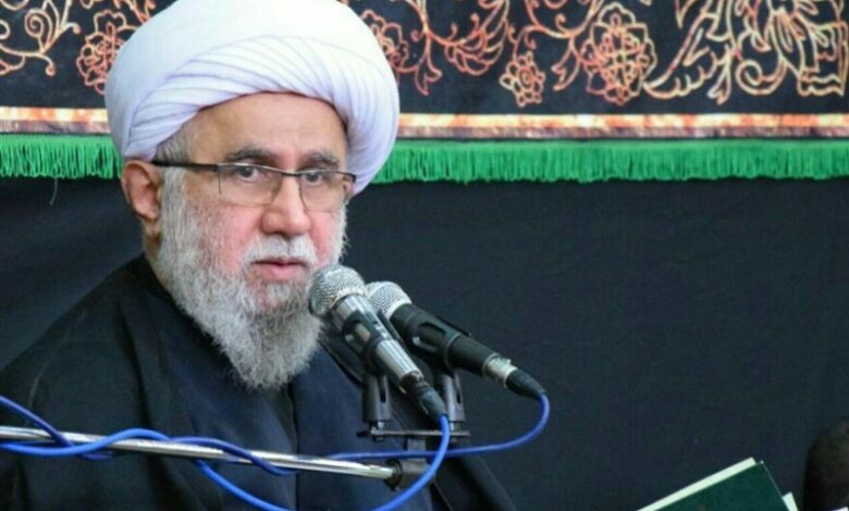 برخی امروزه با عنوان اسلام رحمانی درصدد تحریف دین هستند
