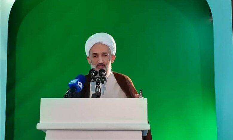برگزاری دولتی ‌جشن‌های انقلاب ‌به ‌مصلحت نیست