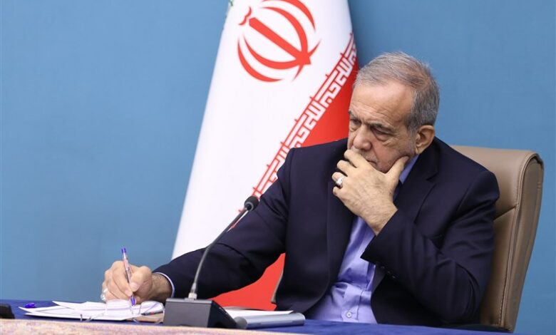 تسلیت پزشکیان در پی درگذشت منیر گرجی
