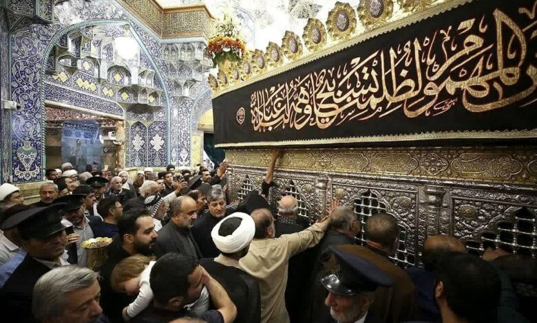 حرم حضرت معصومه(س) در سوگ پدر سیاهپوش شد+ فیلم