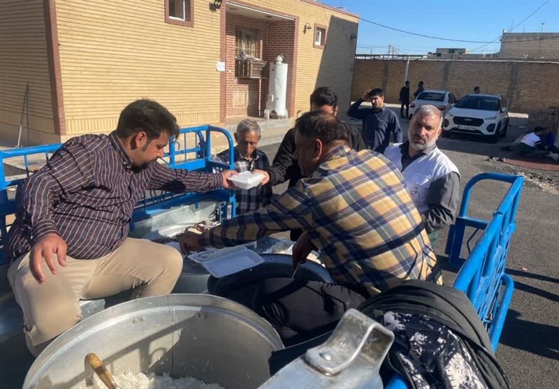 خدمت‌رسانی خادمیاران کانون خدمت رضوی در دزفول