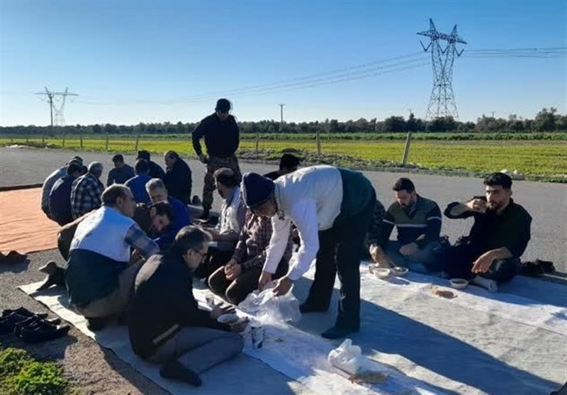 خدمت‌رسانی خادمیاران کانون خدمت رضوی در دزفول