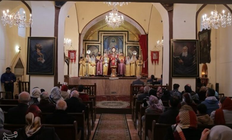 خلیفه ارامنه: مسیحیان و مسلمانان در ایران با هم برادرند